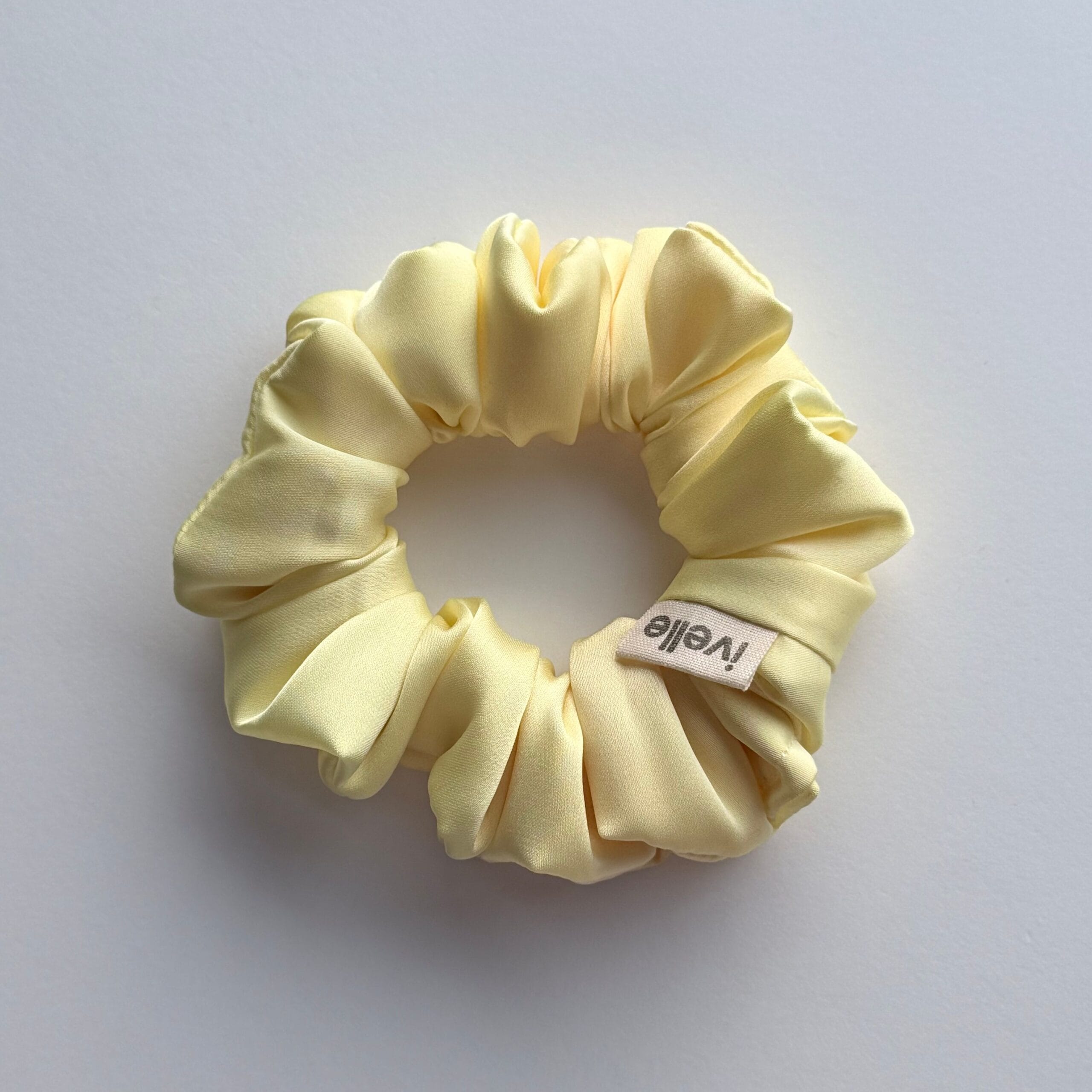 Scrunchie mini butter yellow