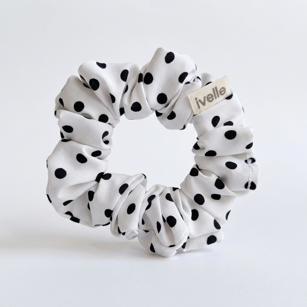 Scrunchie mini polka dots